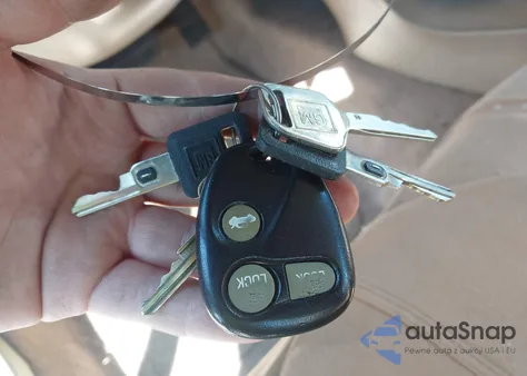 1999 Chevrolet Lumina Ltz z USA, uszkodzony, nr VIN 2G1WN52K9X9217367